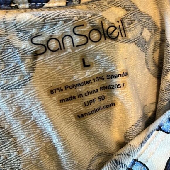 SanSoleil blue and white chainlink UPF 50+ sun protection 1/4 zip top, L! - Picture 8 of 10